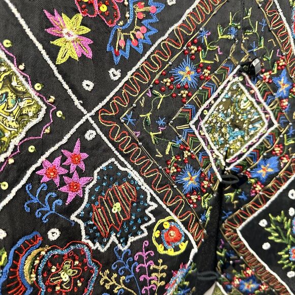 Sandy Starkman  Silk Embroidered Beaded Blouse Women's Size Medium Black - Picture 6 of 8